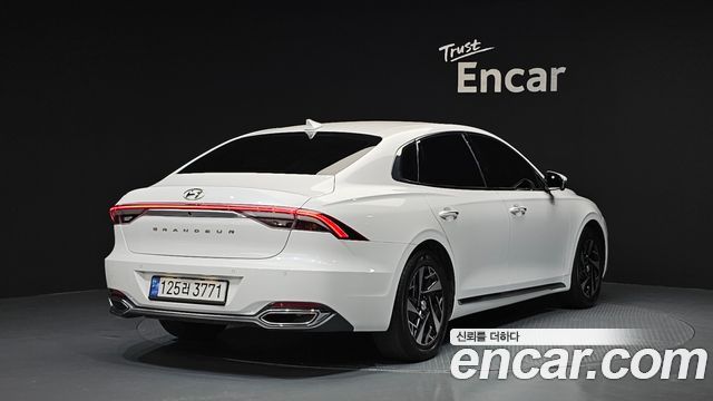 Hyundai Grandeur Новый IG, гибрид Le Blanc - фото 1