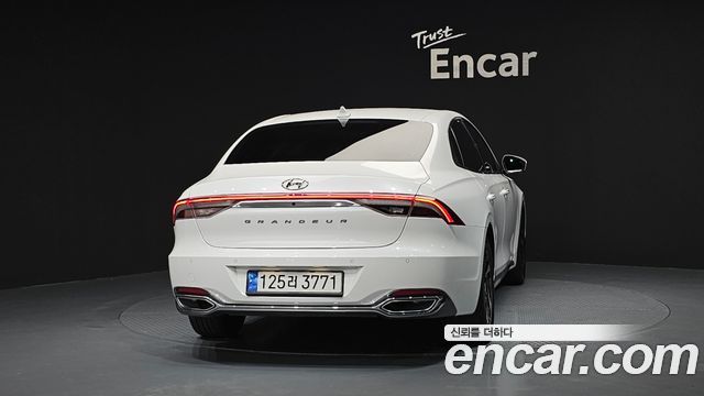 Hyundai Grandeur Новый IG, гибрид Le Blanc - фото 3