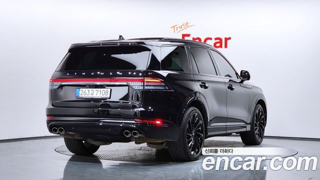 Lincoln Aviator 2-го поколения 3.0 RESERVE JET PACKAGE AWD - фото 1