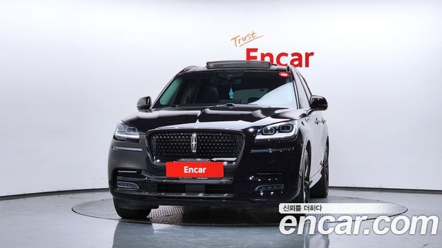 Lincoln Aviator 2-го поколения 3.0 RESERVE JET PACKAGE AWD - фото 2