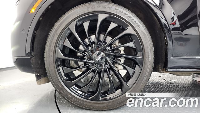 Lincoln Aviator 2-го поколения 3.0 RESERVE JET PACKAGE AWD - фото 4