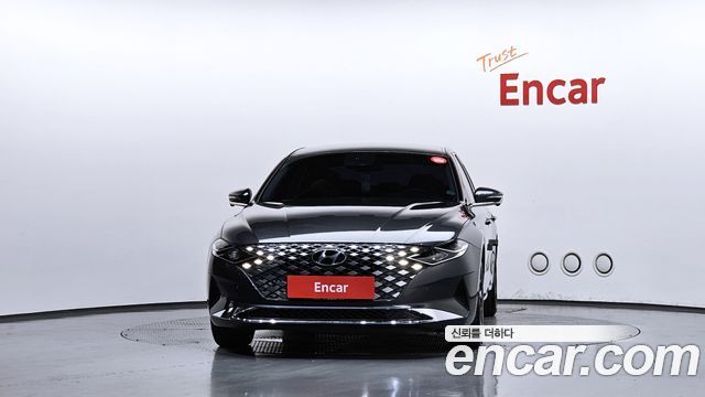 Hyundai Grandeur Новый IG, гибрид Exclusive - фото 2