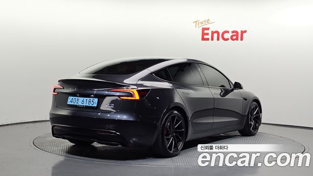 Tesla Model 3 Performance AWD - фото 1