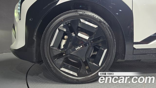 Kia EV3 Long Range 2WD GT Line - фото 3