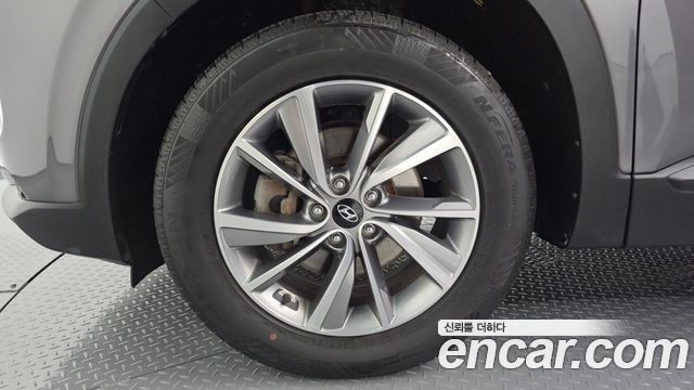 Hyundai Santafe TM Diesel 2.0 2WD Exclusive - фото 4