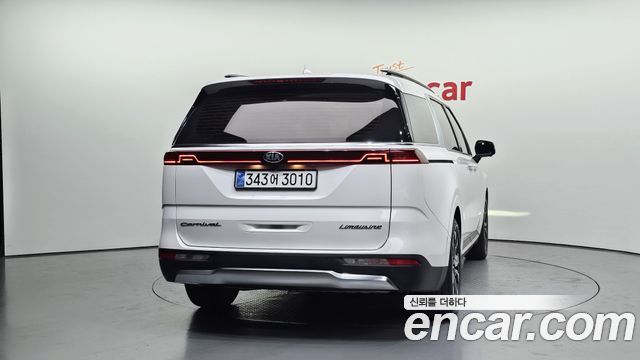 Kia Carnival 4-го поколения 9-Seater Noblesse - фото 3