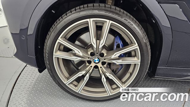 BMW X6 G06 M50i - фото 4