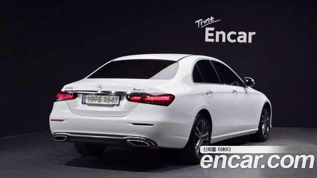 Mercedes-Benz E-Class W213 E350 4MATIC Avantgarde - фото 0