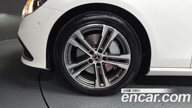 Mercedes-Benz E-Class W213 E350 4MATIC Avantgarde - фото 3