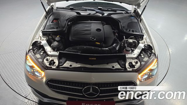 Mercedes-Benz E-Class W213 E350 4MATIC Avantgarde - фото 4