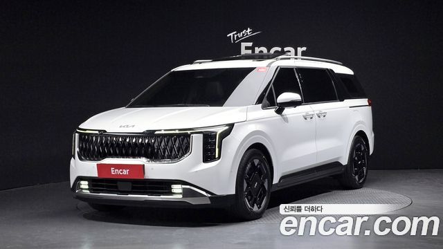Kia Carnival Новый 4-го поколения Gasoline 7-Seater Noblesse - фото 0