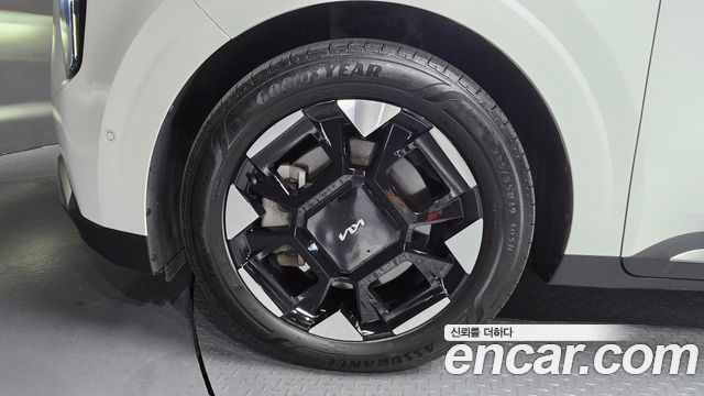 Kia Carnival Новый 4-го поколения Gasoline 7-Seater Noblesse - фото 4