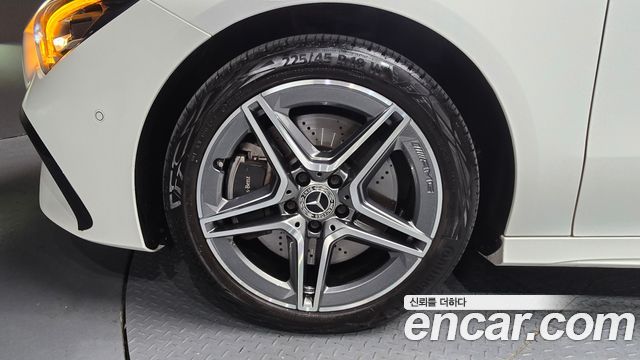 Mercedes-Benz CLA-Class C118 CLA250 4MATIC - фото 3