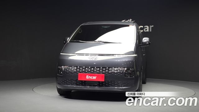 Hyundai Staria Tourer 11-Seater Modern - фото 2