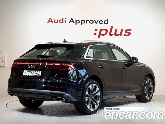 Audi Q8 50 TDI Quattro - фото 1