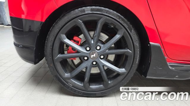 Hyundai Veloster JS 2.0 N - фото 4