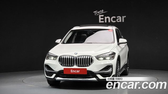 BMW X1 F48 xDrive 20i xLine - фото 2