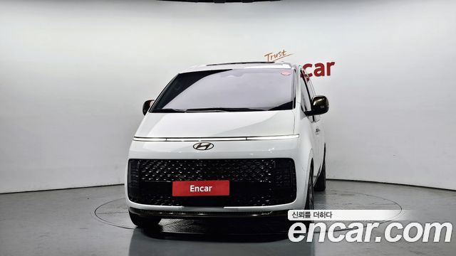 Hyundai Staria 4WD Lounge 9-Seater Inspiration - фото 2