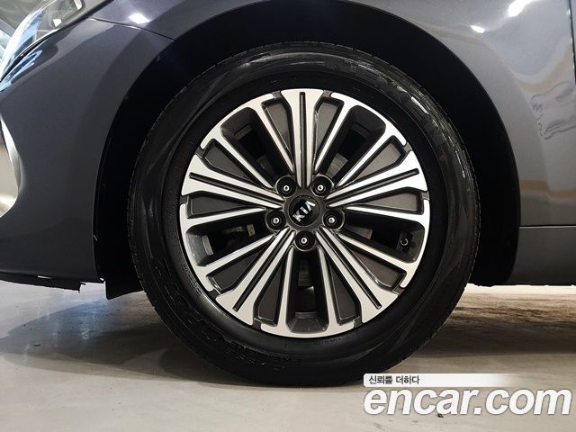 Kia K7 Premier, гибрид Noblesse - фото 4