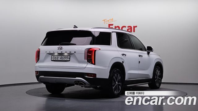 Hyundai Palisade Diesel 2.2 2WD Exclusive - фото 1