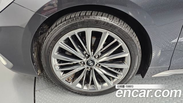 Hyundai Grandeur IG 3.0 Exclusive Special - фото 4