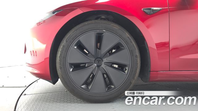 Tesla Model 3 Long Range AWD - фото 4