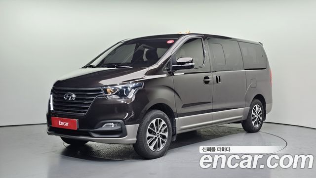 Hyundai Starex Новый 4WD Urban 9-Seater Exclusive - фото 0