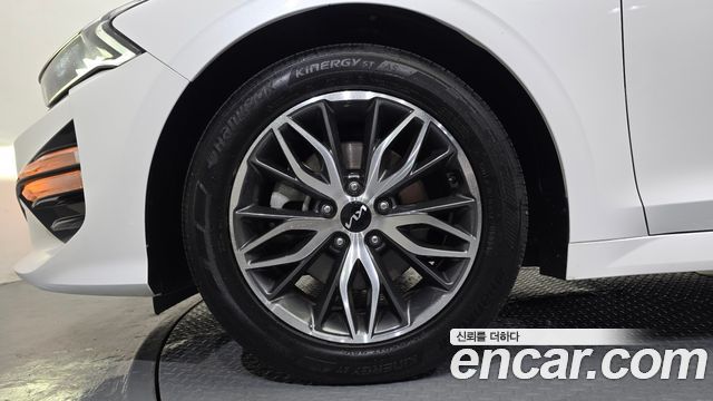 Kia K5 3-го поколения 2.0 LPI(Renter car) Trandy - фото 4