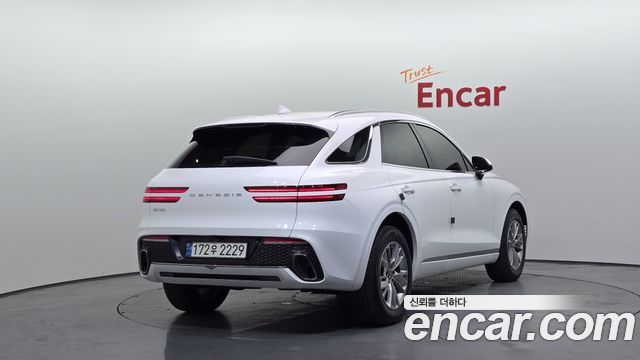 Genesis GV70 2.5T Gasoline 2WD - фото 1