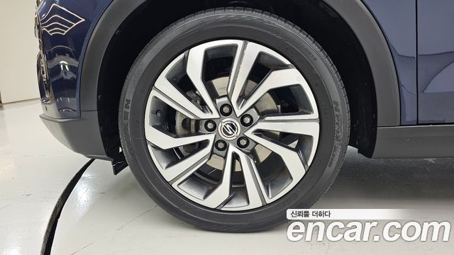 SsangYong Tivoli Gasoline 1.5 2WD V3 - фото 4