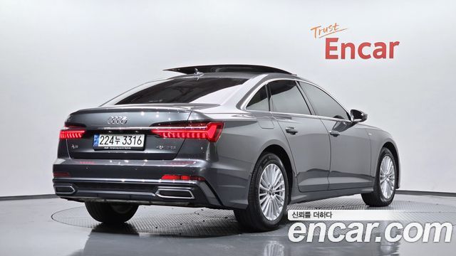 Audi A6 C8 45 TFSI Premium - фото 0