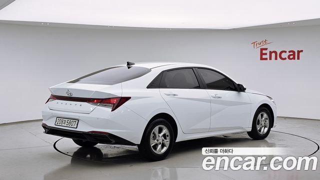 Hyundai Avante CN7 1.6 Smart - фото 1