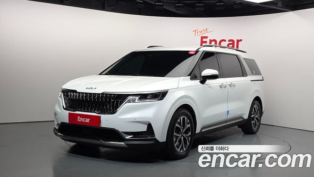 Kia Carnival 4-го поколения 9-Seater Noblesse - фото 0