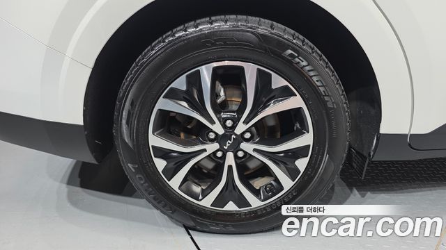Kia Carnival 4-го поколения 9-Seater Noblesse - фото 4