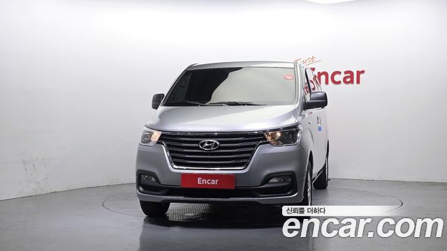 Hyundai Starex Новый Van 3-Seater Smart - фото 2
