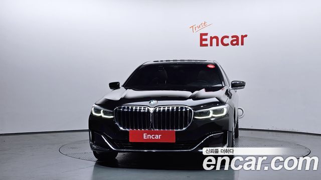 BMW 7-Series G11 740d xDrive Design Pure Excellence - фото 2