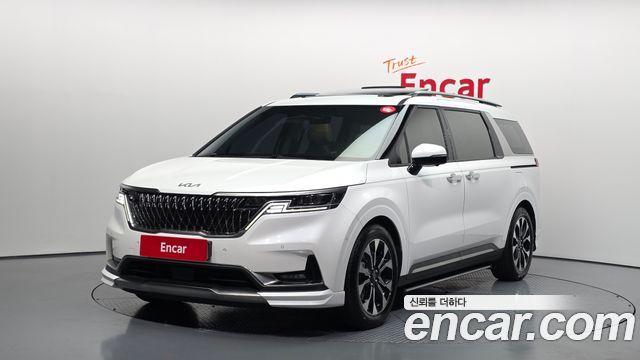Kia Carnival 4-го поколения 9-Seater Signature - фото 0