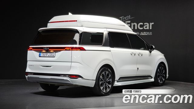 Kia Carnival 4-го поколения Gasoline 9-Seater Hi-Limousine Signature - фото 1