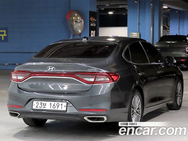 Hyundai Grandeur IG, гибрид Premium - фото 1