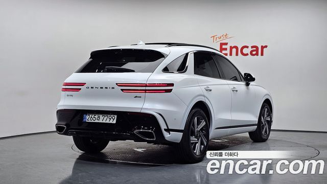 Genesis GV70 2.5T Gasoline AWD - фото 0