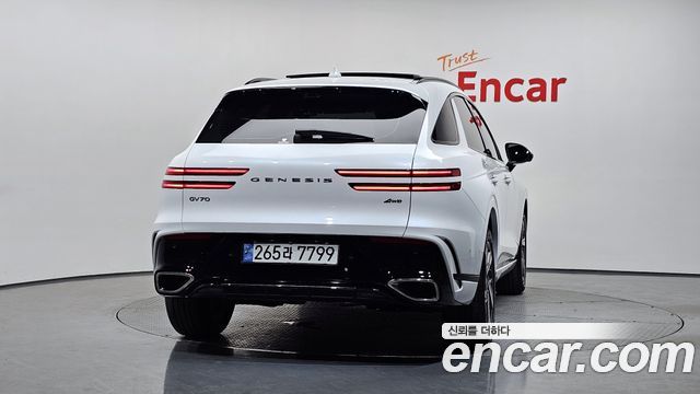Genesis GV70 2.5T Gasoline AWD - фото 2