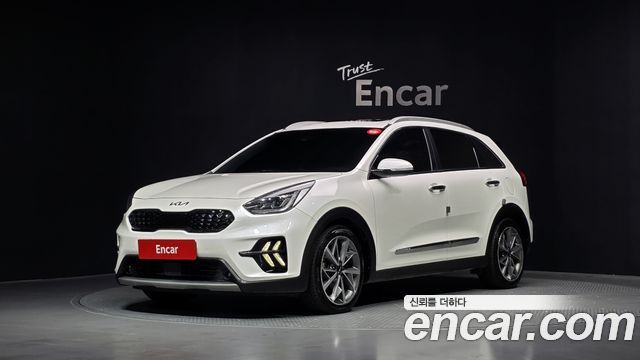 Kia Niro Новый 1.6 HEV Signature - фото 0