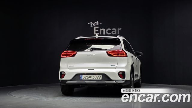 Kia Niro Новый 1.6 HEV Signature - фото 3