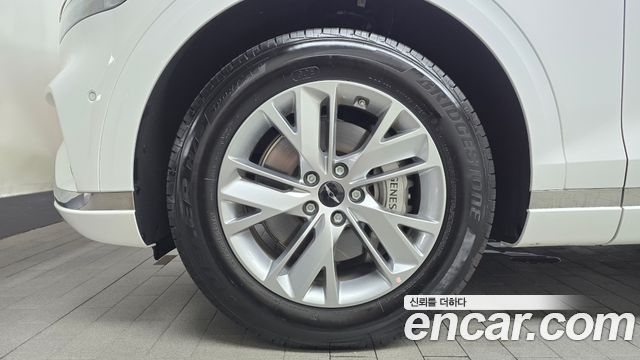 Genesis GV70 2.5T Gasoline 2WD - фото 4