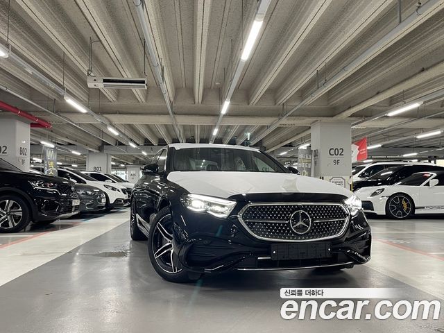Mercedes-Benz E-Class W214 E300 4MATIC AMG Line - фото 0