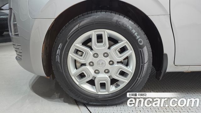 Hyundai Staria Tourer 11-Seater Modern - фото 4