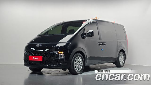 Hyundai Staria Tourer 11-Seater Modern - фото 0