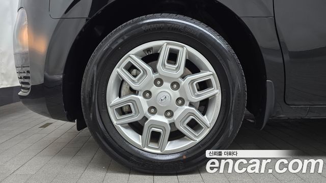 Hyundai Staria Tourer 11-Seater Modern - фото 4