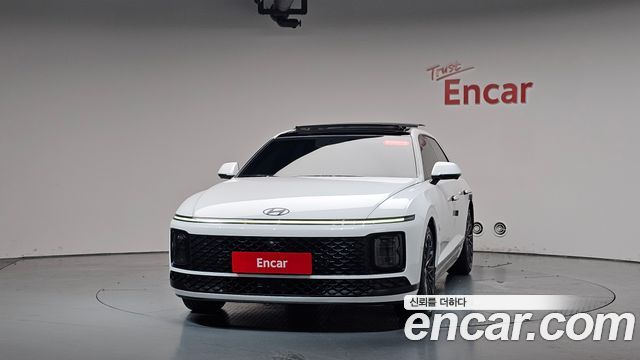 Hyundai Grandeur GN7 2,5 Gasoline 2WD Calligraphy - фото 1