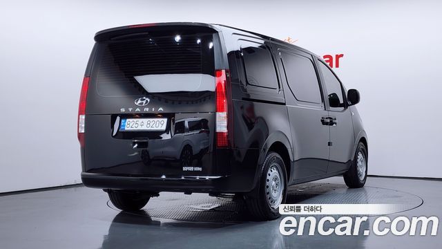 Hyundai Staria Cargo 3-Seater Smart - фото 1